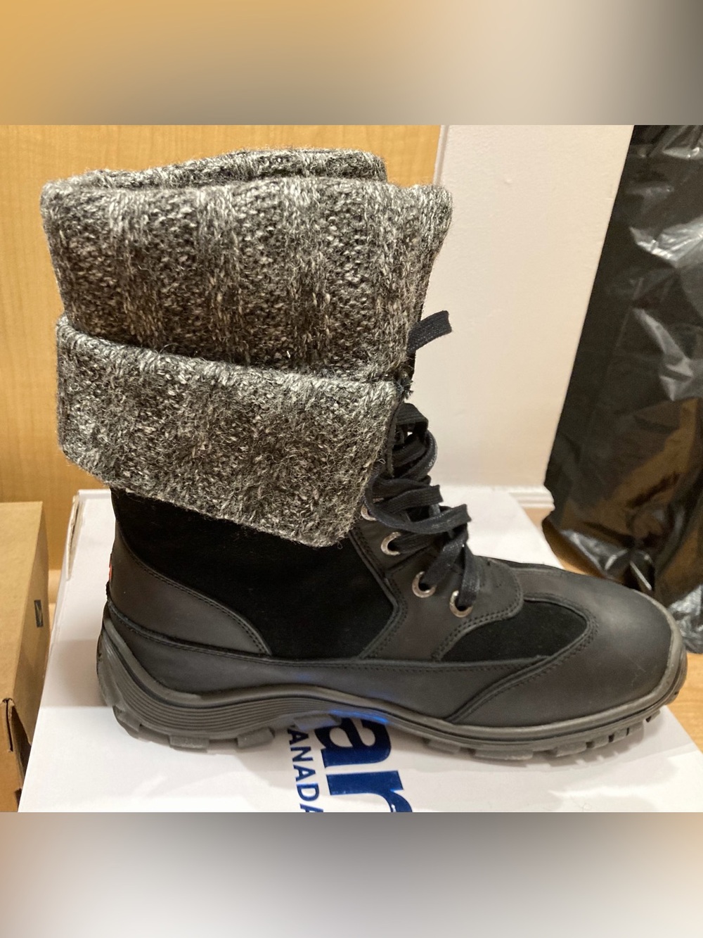 NWT Pajar Canada Women’s Gray Knit Cuff Black Winter Boots EU 41 US 10.5